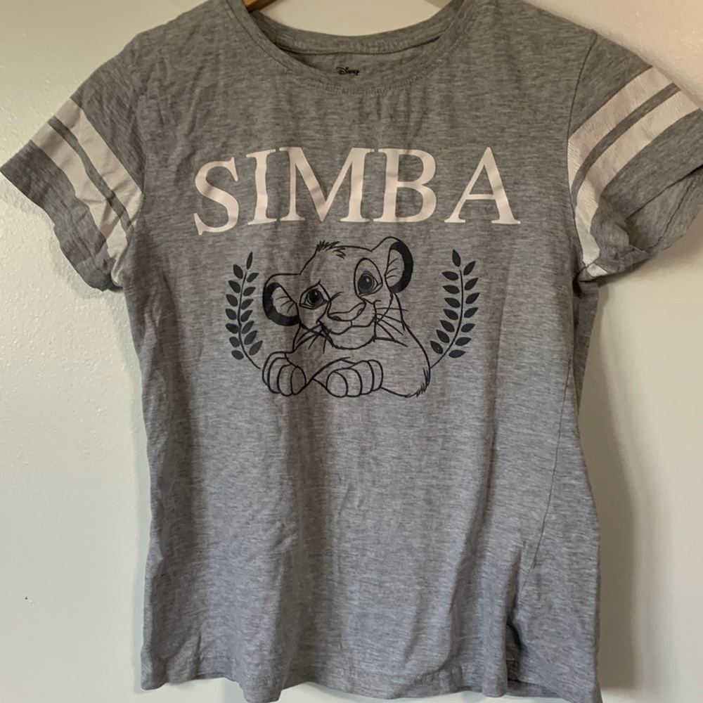 Disney The Lion King Graphic Girls Size Medium Short Sleeve Shirt